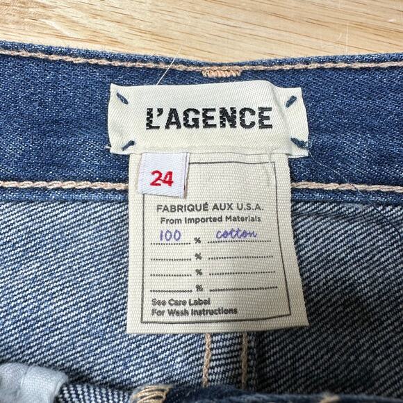 L'agence NWT Jolene Distressed Mini Skirt Newberry Blue Size 24 100% Cotton - Picture 4 of 8